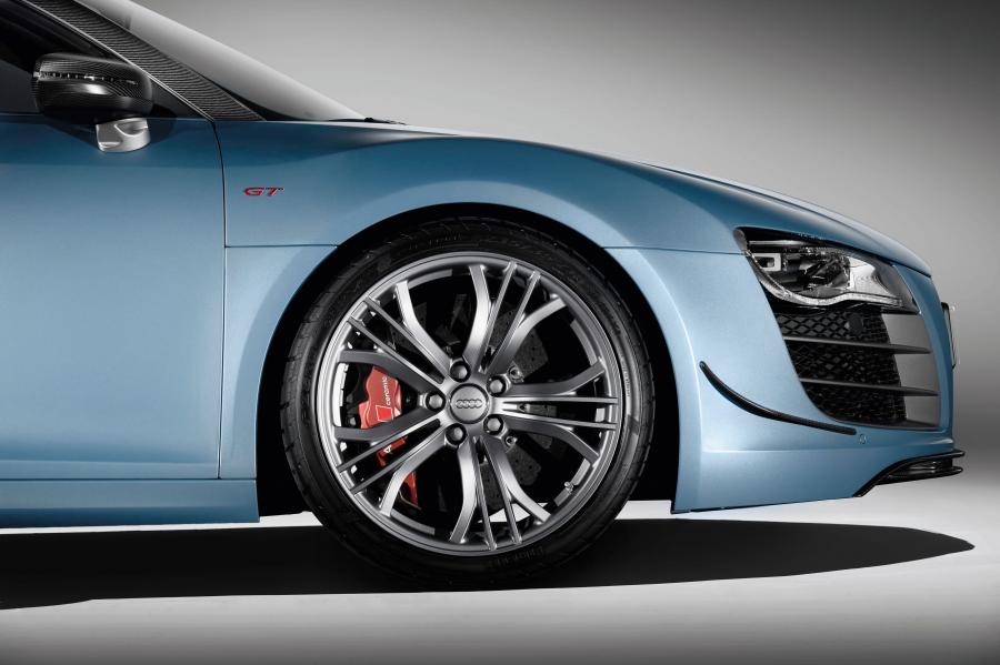 Детали экстерьера Audi R8 GT Spyder 2011 года  (EU) (фото 10 из 31)